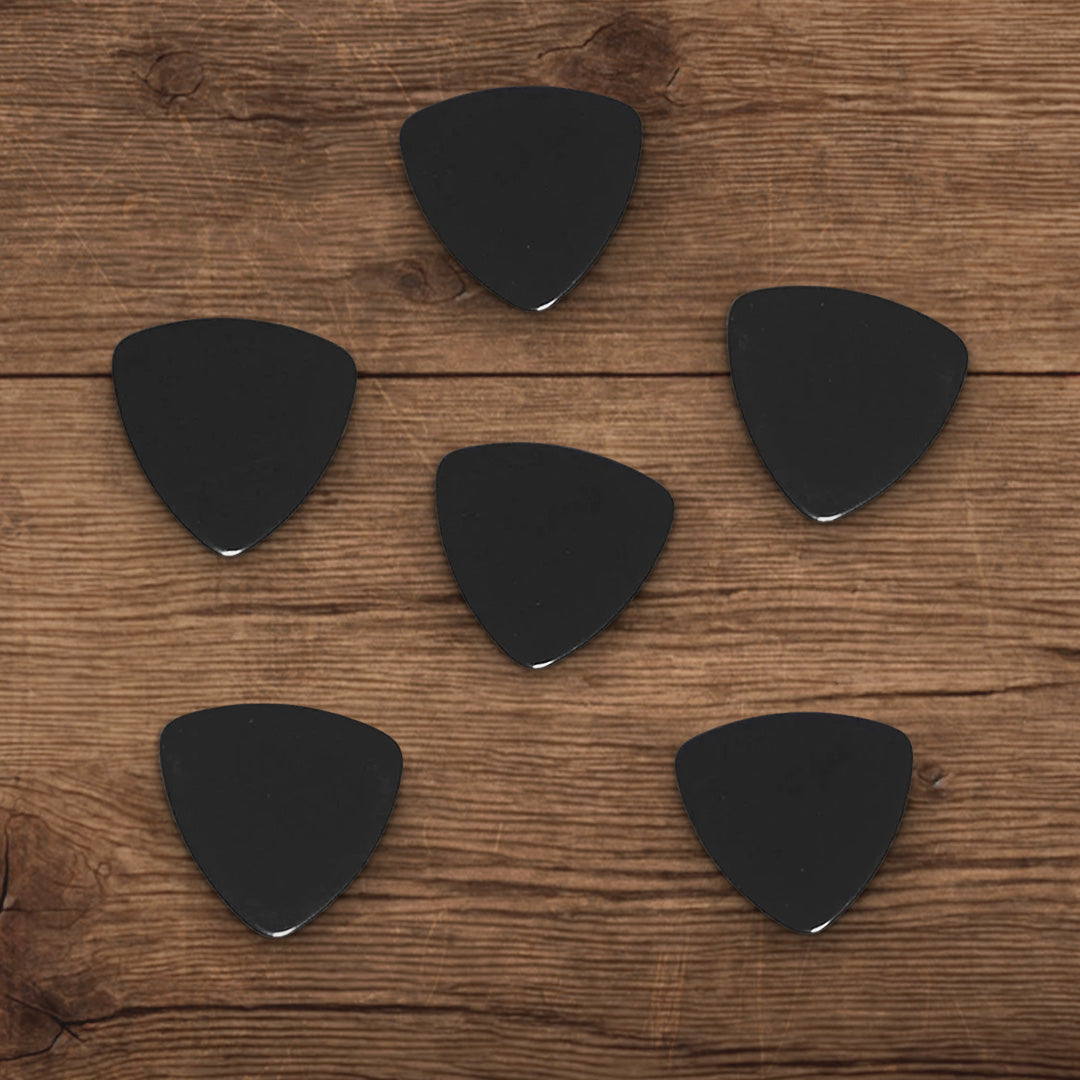 small-triangle-guitar-picks-woodtone-vintage-tone-6-pack-black_a38c4a2a-ebfd-4292-995c-174c934d35eb