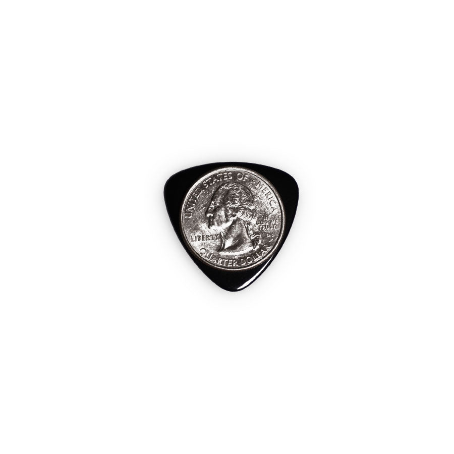 black-triangle-guitar-pick-to-scale-warm-tone_1