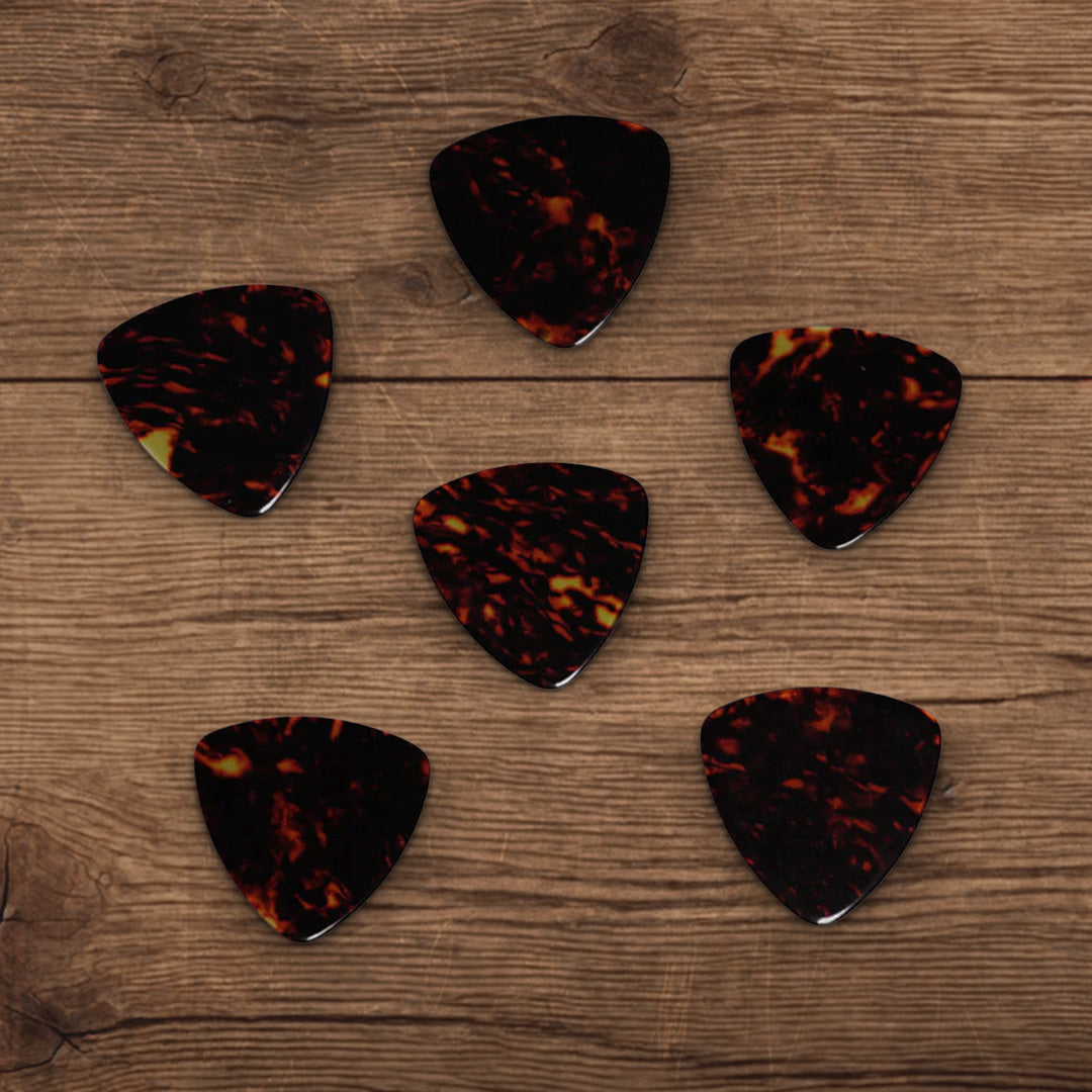 small-triangle-guitar-picks-woodtone-vintage-tone-6-pack-tortoise
